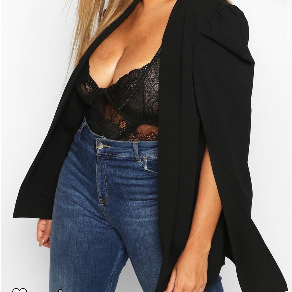 Plus cape sleeve blazer